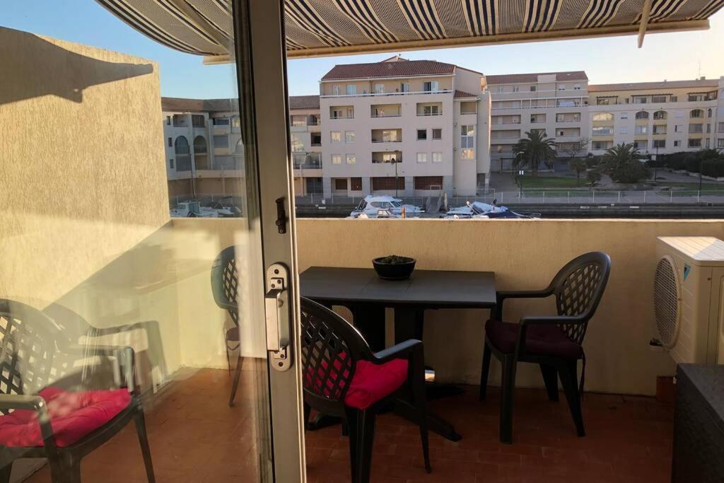 3 Etoiles Studio 4 Couchages Residence Port Cros A Sète Exteriér fotografie